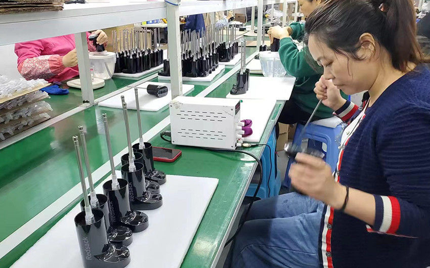 Shenzhen Xiaohongbao Technology Co., Ltd. linea di produzione del fabbricante